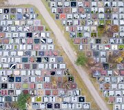 Karveli&scaron;kių kapinės i&scaron; pauk&scaron;čio skrydžio