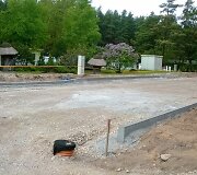 Vietoje sutvarkytos aplinkos &Scaron;ventojoje kol kas tik remontai.
