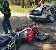 Motociklo vairuotojas atsidūrė ligoninėje