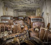 Sandėlyje Prancūzijoje rasti prie&scaron; Antrąjį pasaulinį karą paslėpti automobiliai