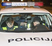 Naktinis policijos reidas