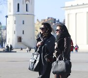 Pavasari&scaron;kai saulėta diena Vilniuje
