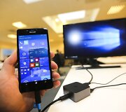 &bdquo;Microsoft&ldquo; i&scaron;manusis telefonas  &bdquo;Lumia 950&ldquo;