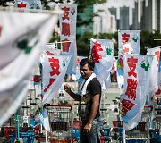 Tiananmenio aik&scaron;tėje vyko 1989 m. protestuotojų žudynių minėjimas