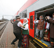 Dainuojantis traukinys