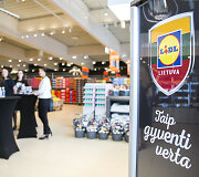 &bdquo;Lidl&ldquo; nusimetė paslapties skraistę &ndash; pakvietė pasivaik&scaron;čioti po būsimąją parduotuvę