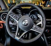 &bdquo;Alfa romeo&ldquo; naujo automobilio pristatymas