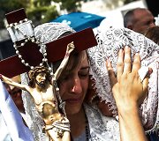 Tūkstančiai katalikų Fatimos aprei&scaron;kimo metinių mi&scaron;iose Portugalijoje