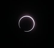 Afrikoje astronomai ir mėgėjai gėrėjosi žiediniu saulės užtemimu
