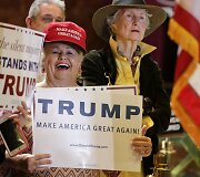 Donaldo Trumpo kandidatūrą palaikantys amerikiečiai