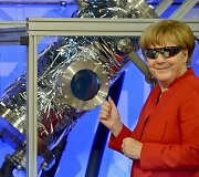 Angela Merkel lankėsi Europos astronautų centre