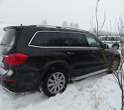 Trileris Alytuje: policija su &scaron;ūviais gaudė vogtą automobilį ir &bdquo;&scaron;ukerius&ldquo;