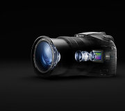 &bdquo;Sony&ldquo; pristatė naujausią RX &scaron;eimos kompaktinį fotoaparatą RX10 III