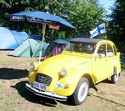 &bdquo;Citro&euml;n 2CV&ldquo; klubo i&scaron; Suomijos nariai vie&scaron;i Kauno kempinge