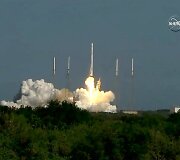 &bdquo;SpaceX&ldquo; raketos pakilimas