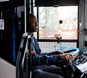 Isaac Mills - autobuso Vilniuje vairuotojas i&scaron; Ganos 