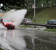 Vilniuje pasirodė ilgai lauktas lietus