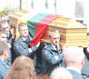 Tel&scaron;iai palydi žuvusį pareigūną Liudą &Scaron;imkų į paskutinę kelionę