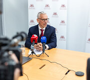 prof. Tomas Jovai&scaron;a