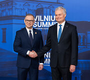 Andrzej Duda, Gitanas Nausėda