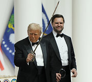 Donaldas Trumpas ir J.D.Vance'as