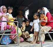 Nelegalūs imigrantai i&scaron; Banglade&scaron;o ir Mianmaro