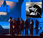 Sumai&scaron;tis M1 muzikos apdovanojimų repeticijų metu