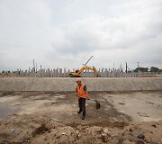 Būsimo stadiono Žemutiniame Naugarde statybvietė