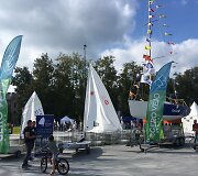 Vilniaus sporto festivalyje i&scaron;kilo buriavimui skirtas stendas