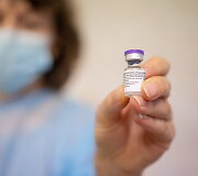 Vilniaus miesto klinikinės ligoninės medikų vakcinacija nuo COVID-19