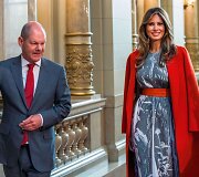 Hamburgo meras Olafas Scholzas su Melania Trump