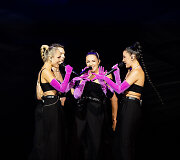 &bdquo;Queens of Roses&ldquo;