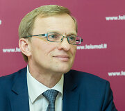 Algimantas Valantinas