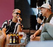 Renginyje &ndash; gyva tinklalaidės &bdquo;Hiparikai&ldquo; transliacija.