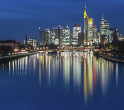 Frankfurtas naktį