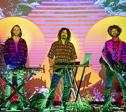 &bdquo;Afrodelic&ldquo;: Gediminas Mačiulskis (kairėje), Viktoras Diawara (centre)