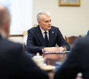 Gitanas Nausėda