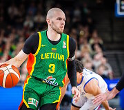 Arnas Velička