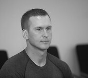 Jevgenijus &Scaron;uklinas