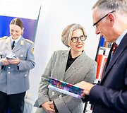 LKI perdavė Vokietijoje i&scaron;leistas lietuvių autorių knygas Vokietijos brigadai
