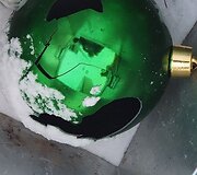 Sugadintos Kalėdinės dekoracijos