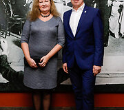 Svečiai rinkosi į teatro jubiliejaus minėjimą