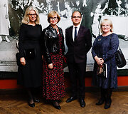Svečiai rinkosi į teatro jubiliejaus minėjimą