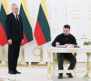 Prezidentūroje įvyko oficiali Ukrainos vadovo Volodymyro Zelenskio pasitikimo ceremonija