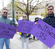 Maitinimo sektoriaus darbuotojų protestas