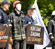 NPPSS, UGPS ir giminingų ugniagesių gelbėtojų profesinių sąjungų protestas