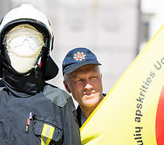 NPPSS, UGPS ir giminingų ugniagesių gelbėtojų profesinių sąjungų protestas