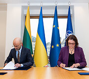 Andrius Romanovskis, Marija Jakubauskienė