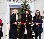Vismantė Benkunskienė, Diana Nausėdienė, Francesca de Maigret