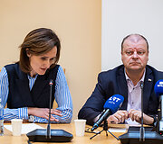 Viktorija Čmilytė - Nielsen, Saulius Skvernelis